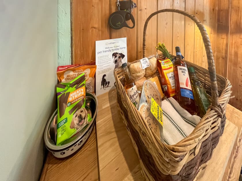 Not categorised | The Olde Cottage, Hythe