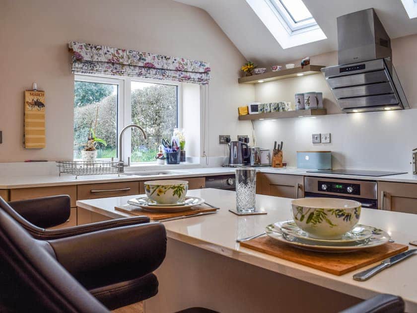 Kitchen | Petals Cottage, Netherseal