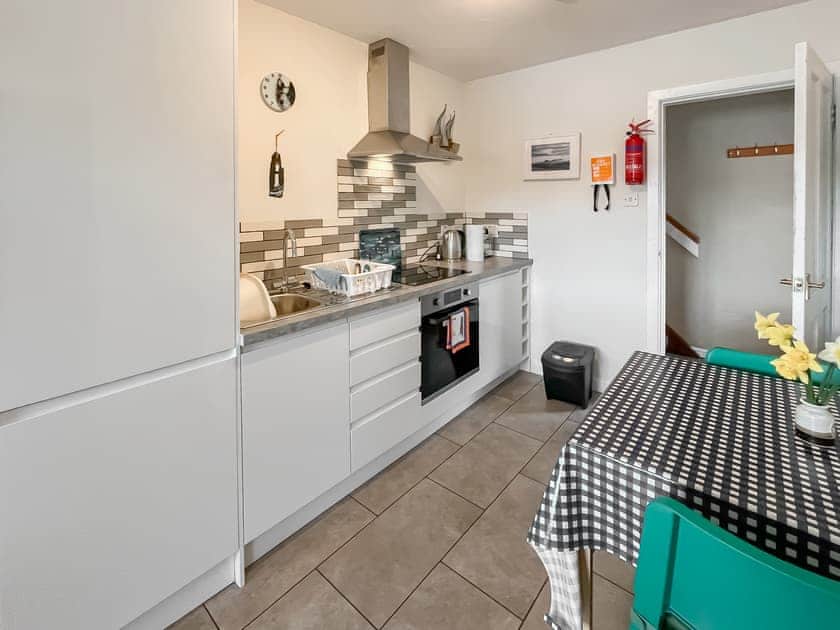 Kitchen | Ardtornish Apartment, Tayvallich