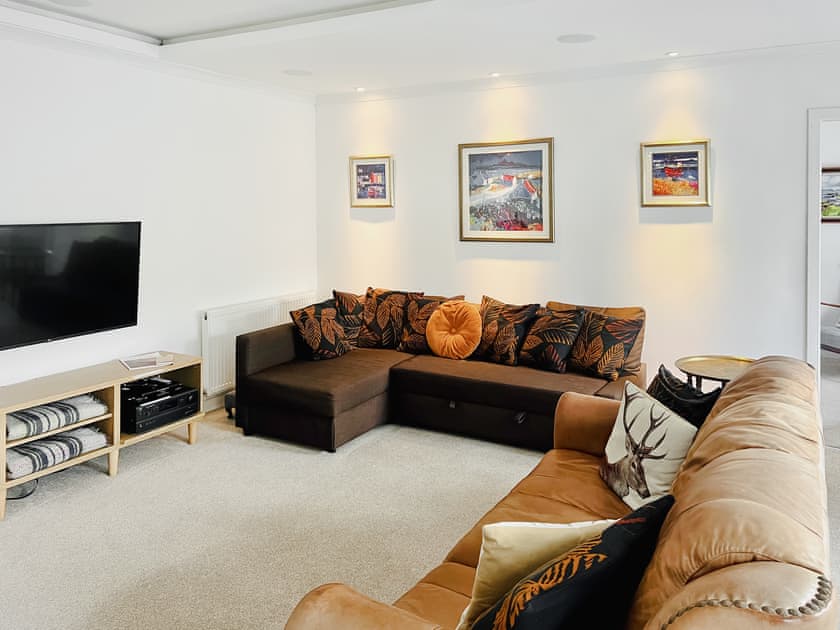 Spacious open plan living space | Crieff Armoury, Crieff, Perthshire