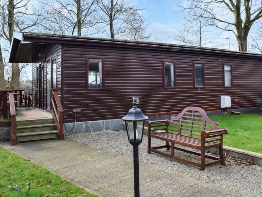 Exterior | Woodpecker Lodge - Swans Rest, Singleton, near Poulton-Le-Fylde