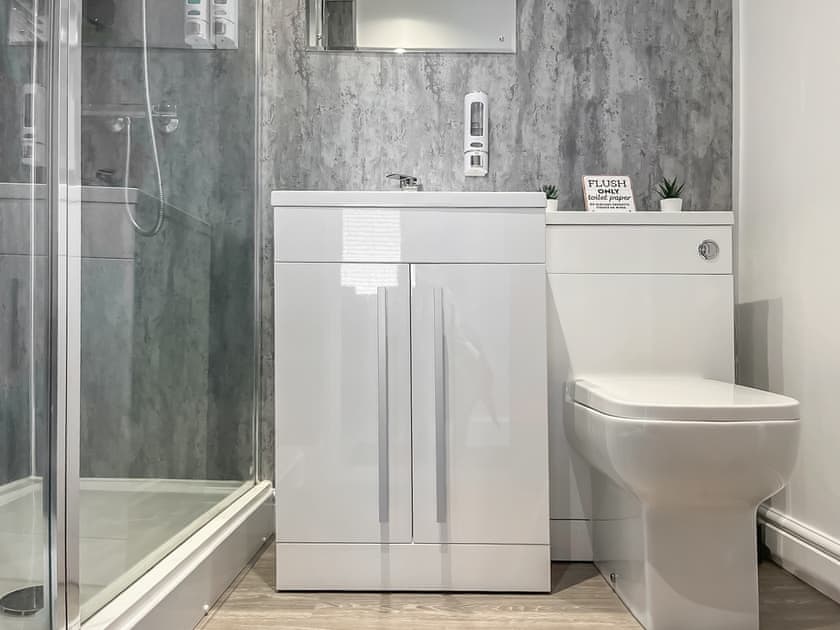 Bathroom | The Sand Martin, Beadnell