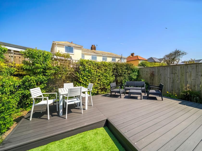 Patio | The Sand Martin, Beadnell