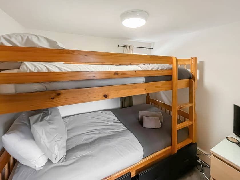 Bunk bedroom | Butterfly Cottage, Maltby Le Marsh, near Mablethorpe
