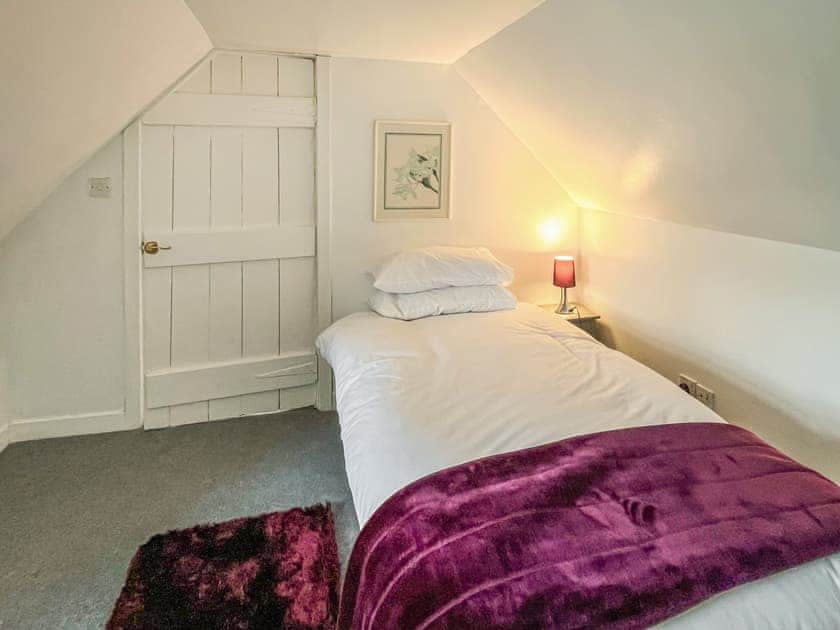 Single bedroom | Ivy House, Kingussie