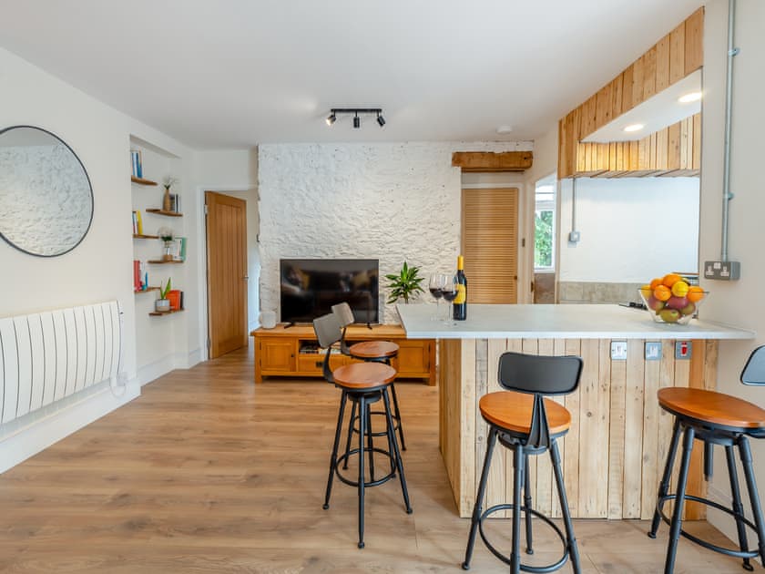Open plan living space | Little Matthews, Torquay