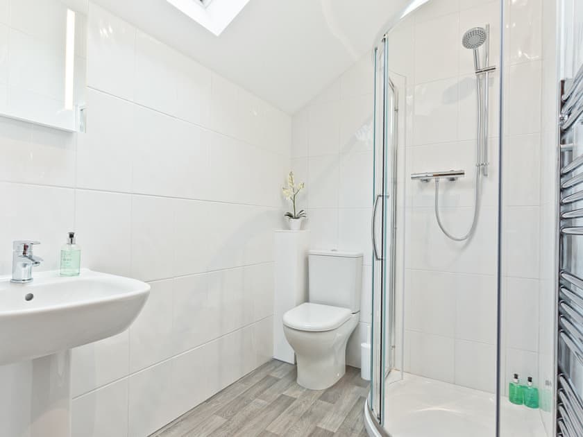 Bathroom | Pier Cottage - Holgates, Arnside, near Carnforth