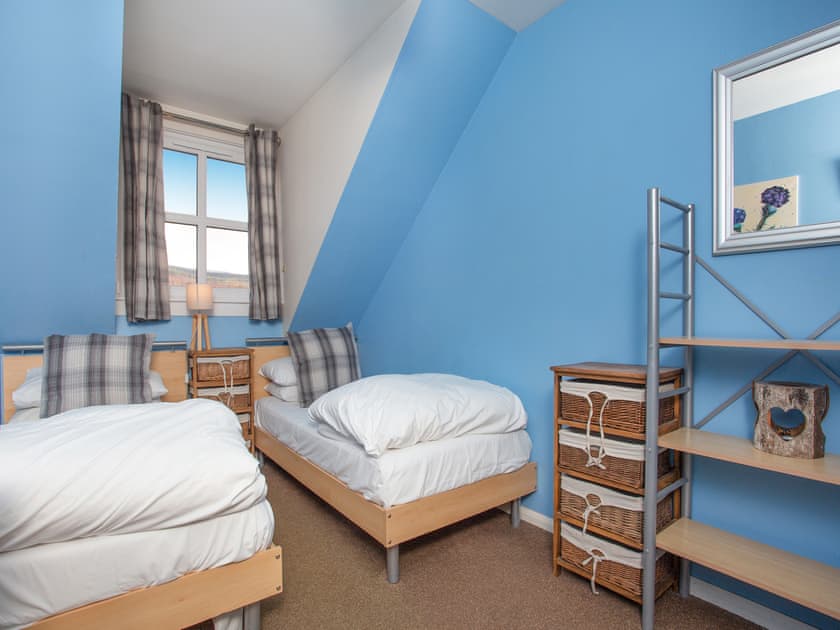 Twin bedroom | Cairnie View, Aviemore