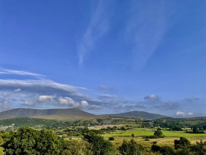 Nantlle Ridge  | Hyfrydle Cottage, Talysarn