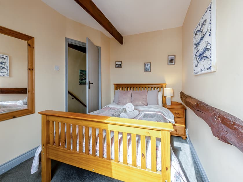 Double bedroom | The Old Barn - Norfolk Coastal Cottages, Heacham, near Hunstanton