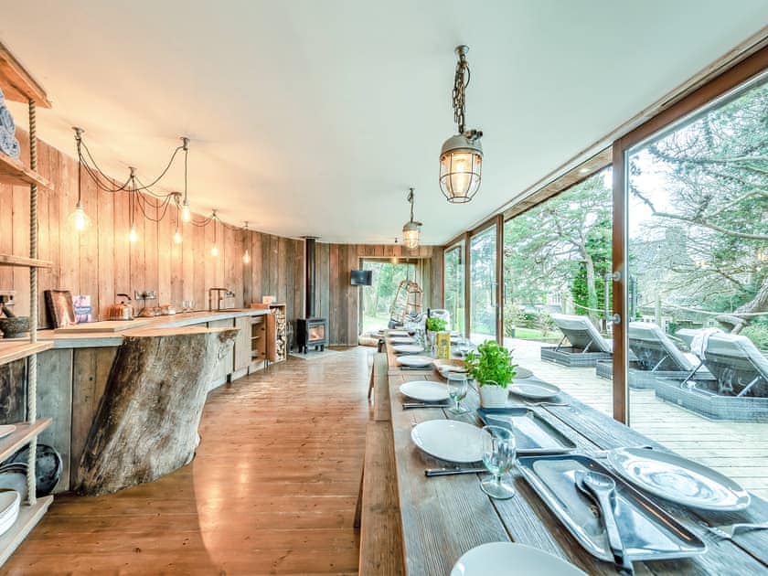 Summerhouse | Gwynfryn, Llanarth