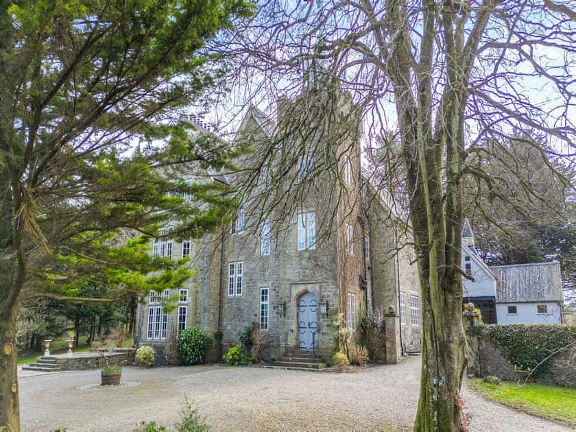 Exterior | Gwynfryn, Llanarth