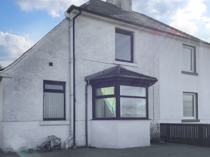 Exterior | Cosy Cottage by the Sea, Cromarty