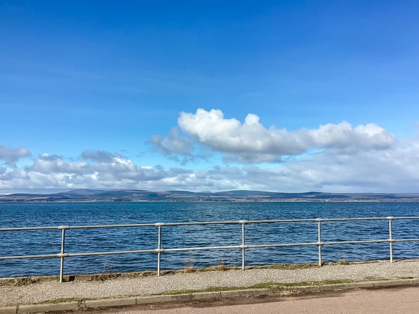 Surrounding area | Cosy Cottage by the Sea, Cromarty
