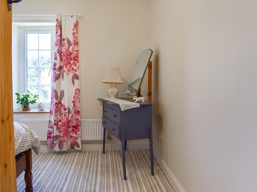 Bedroom | Pickled Onion Cottage, Taunton