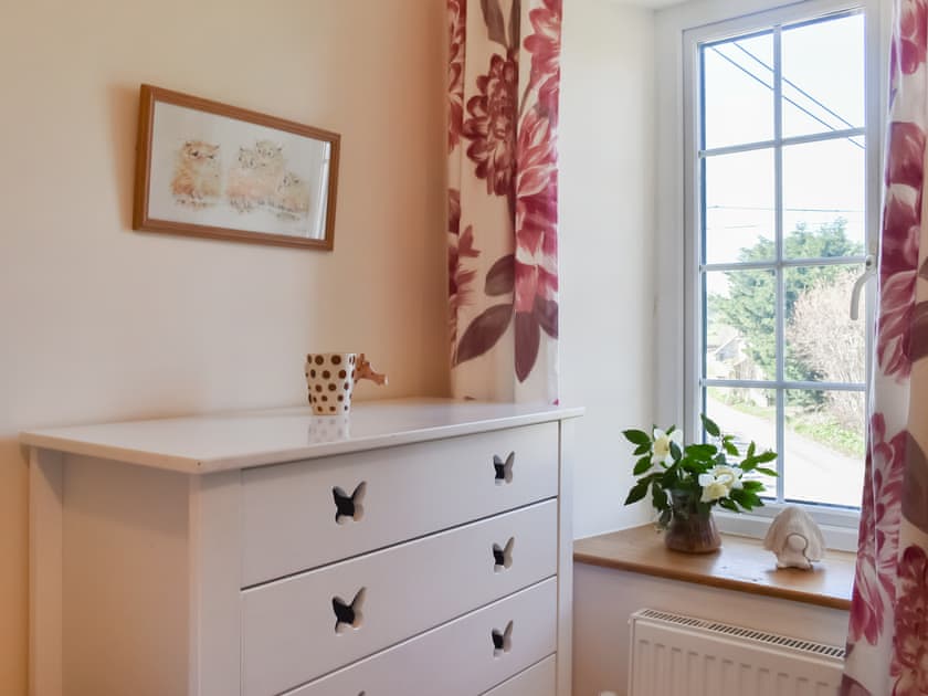 Bedroom | Pickled Onion Cottage, Taunton