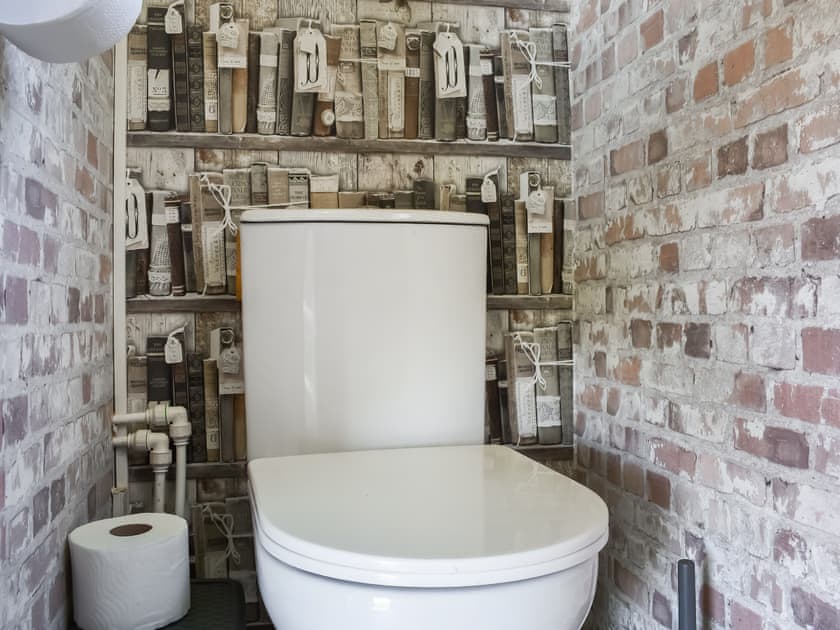 Bathroom | Pickled Onion Cottage, Taunton