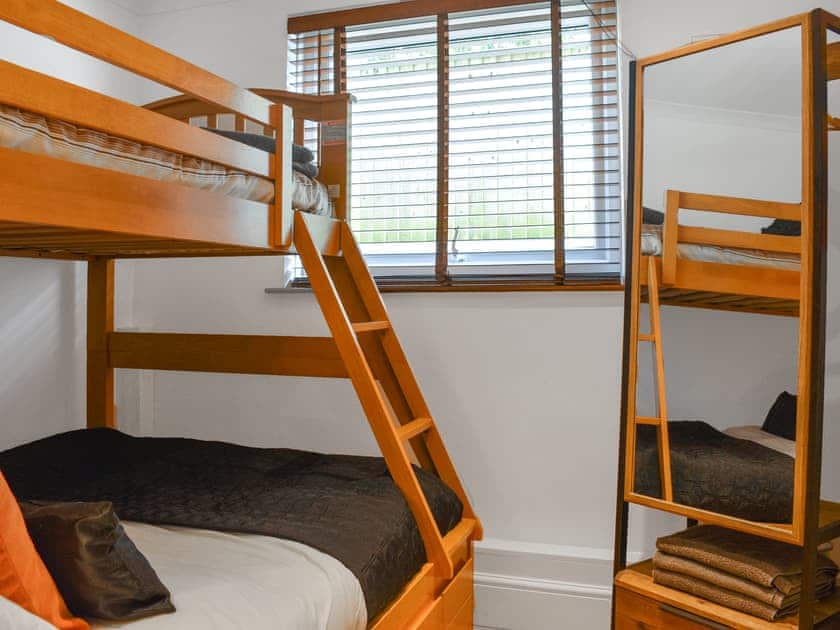Bunk bedroom | Bayview Cottage, Penzance