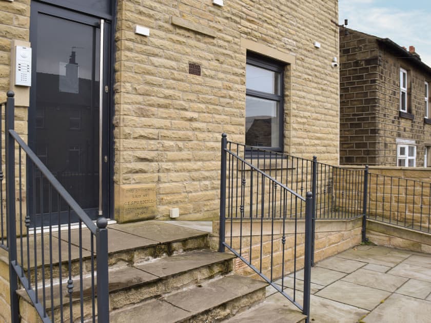 Exterior | Apartment 5 - The Old Clubhouse, Newsome, near Huddersfield