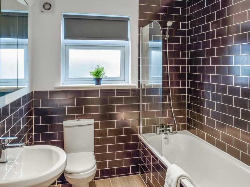Bathroom | Apartment 3 - The Old Clubhouse, Newsome, near Huddersfield