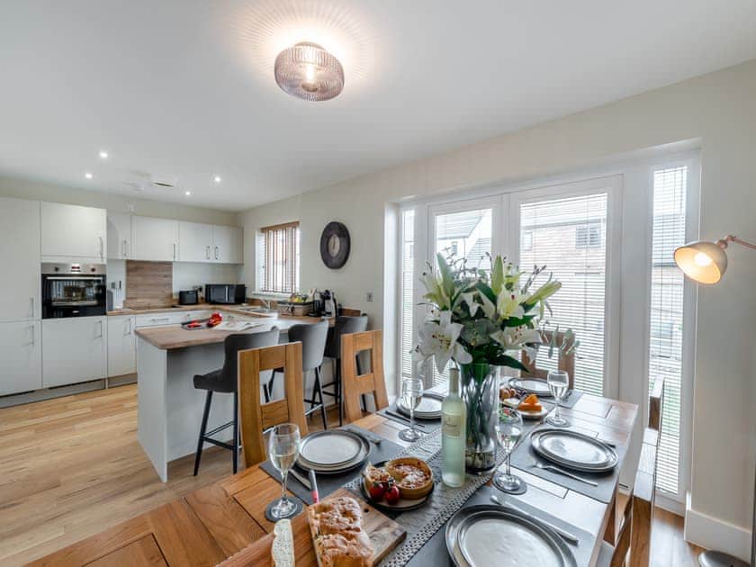 Kitchen/diner | Sea Glass, Amble, near Warkworth