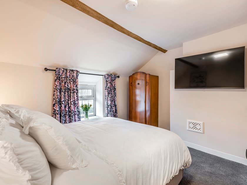 Double bedroom | The Cottage At Number One, Mold and the Clwydian Range