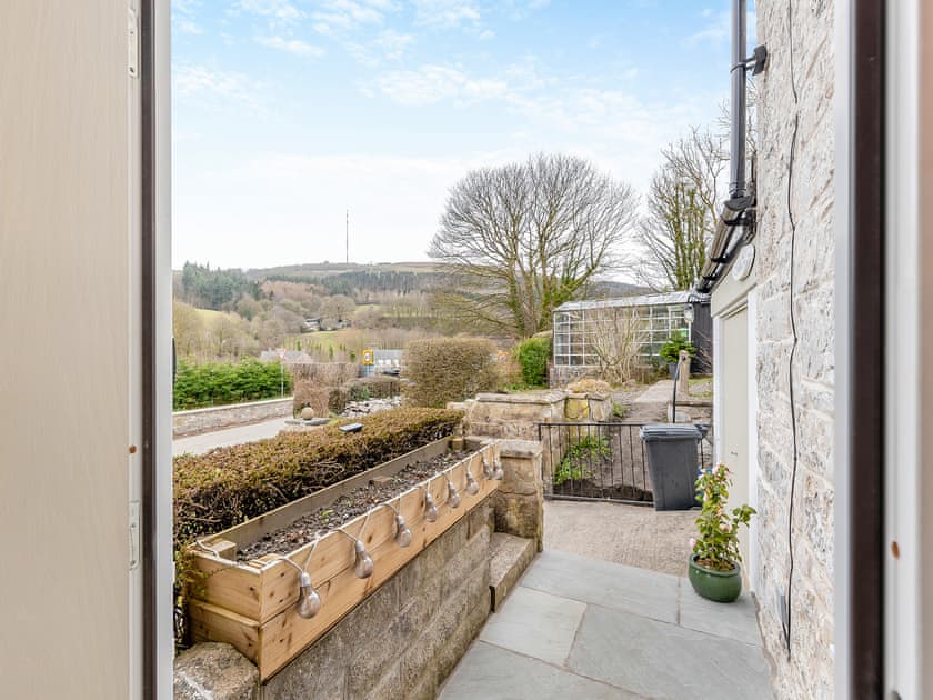 Outdoor | The Cottage At Number One, Mold and the Clwydian Range