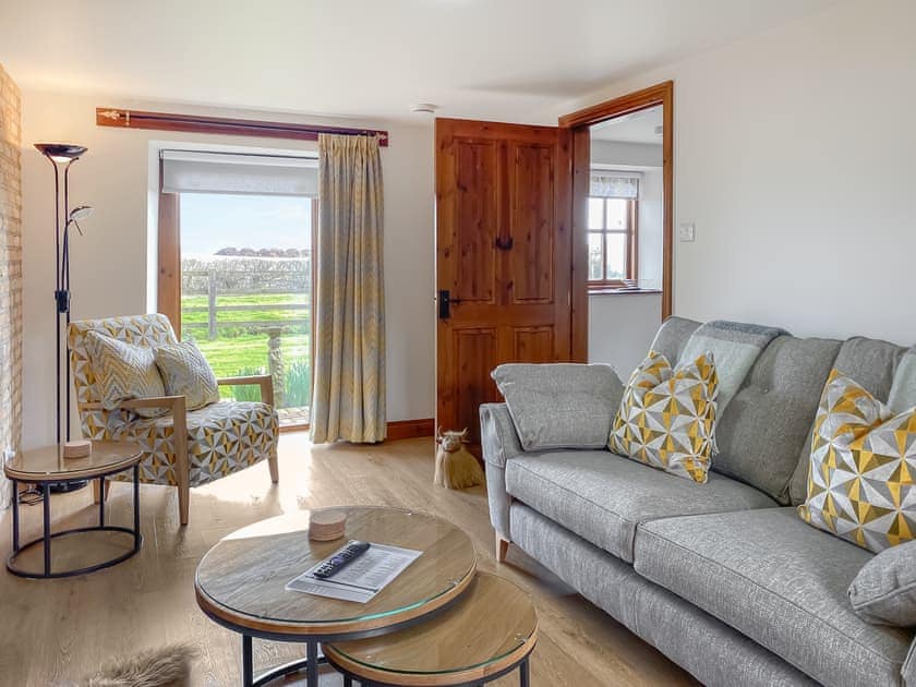 Living room | Low Moor Holiday CottagesWren Cottage, Scalby, near Scarborough