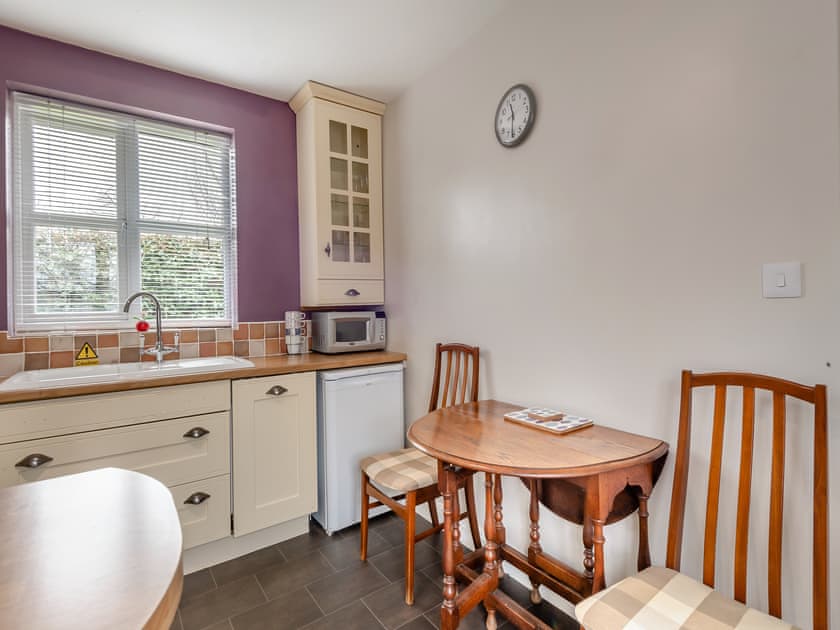 Kitchen | Primrose Cottage - Ailby Retreats, Ailby