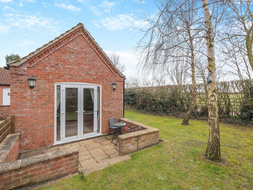 Exterior | Primrose Cottage - Ailby Retreats, Ailby