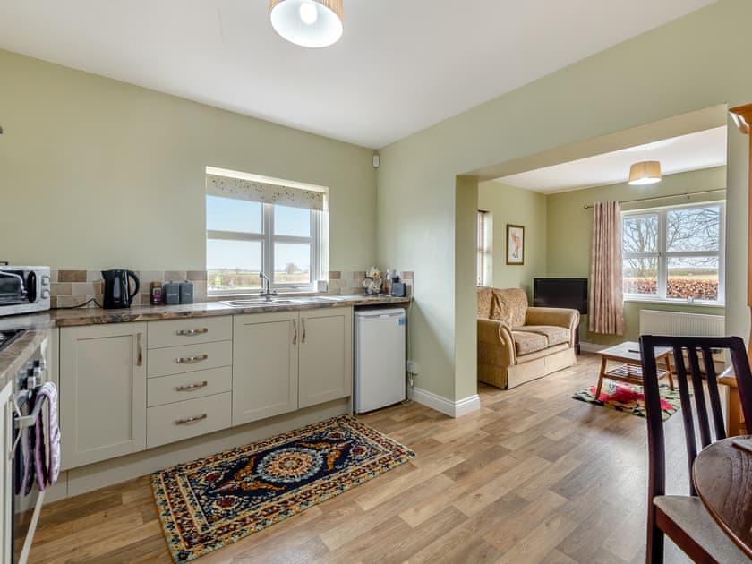 Kitchen | Potting Shed - Ailby Retreats, Ailby