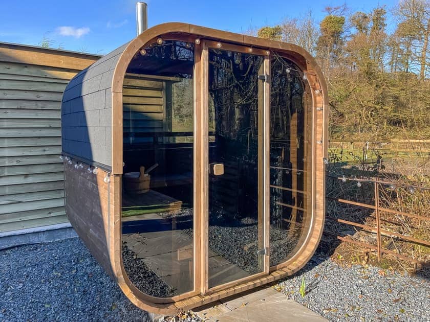Outdoor area | The Hawthorns - Home Farm, Dunragit, near Stranraer