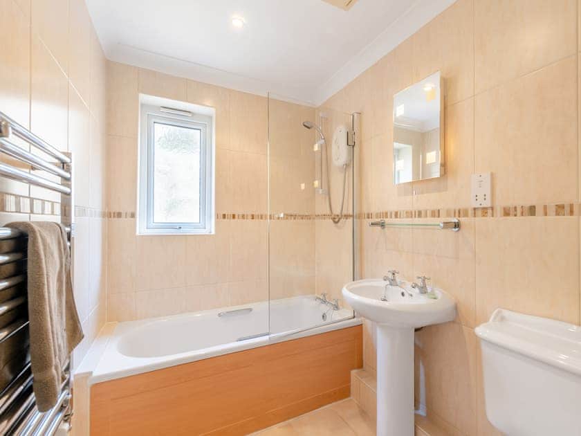 Bathroom | 56 Moorings Reach - Moorings Reach, Brixham