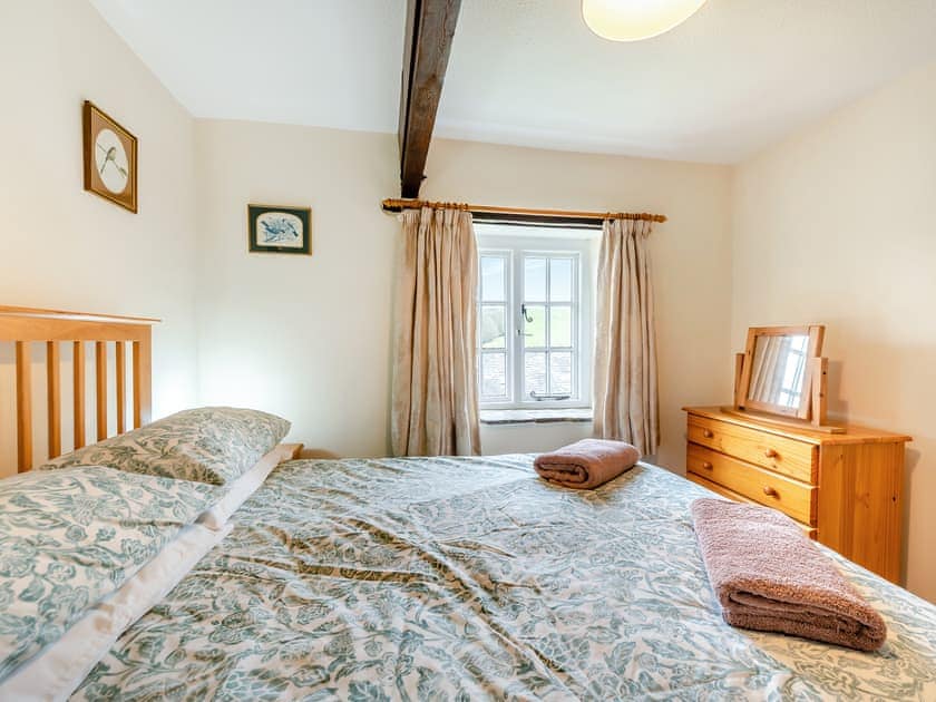 Double bedroom | Granary Cottage - Cleave Farm, Chittlehampton, near Umberleigh