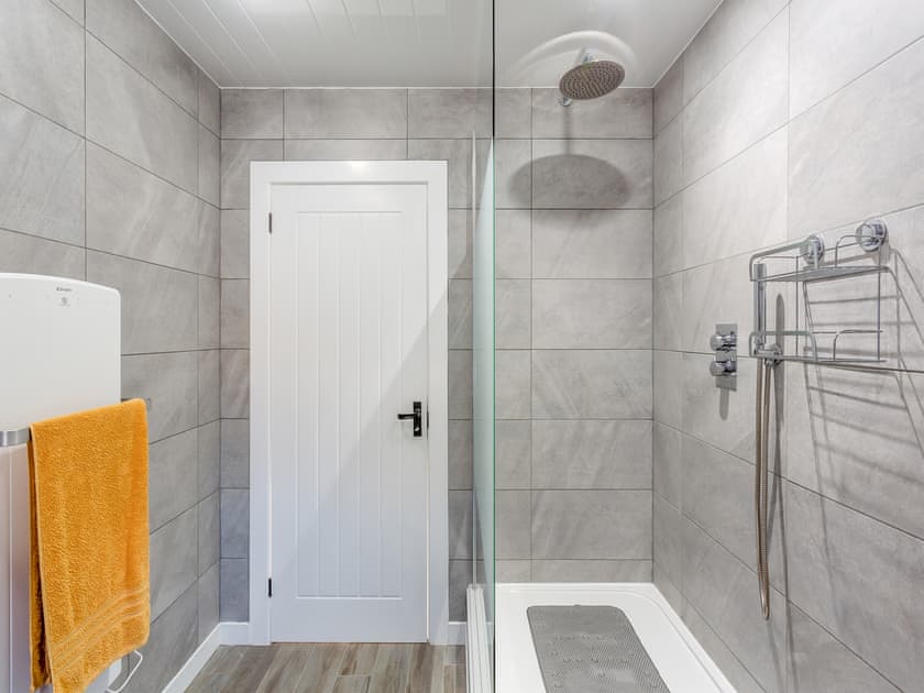 Bathroom | Smiddy Cottage, Portmahomack