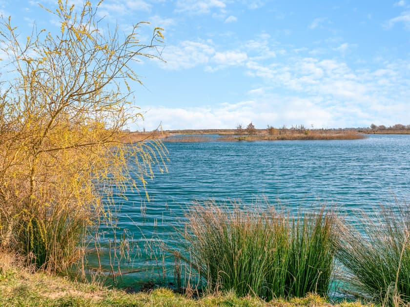 Surrounding area | Lodge 2 - Fieldview Fishery, Saltfleetby