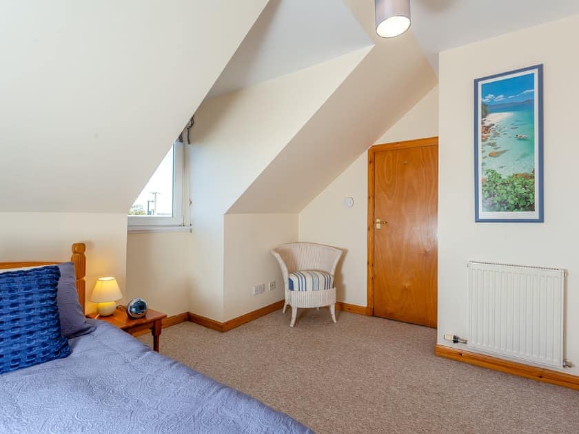 Single bedroom | The Cherry Tree, Nairn