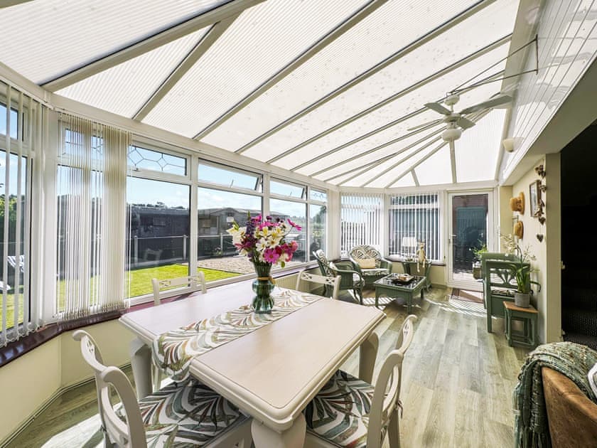Light and airy dining conservatory | Broadoak Barn, Ellesmere