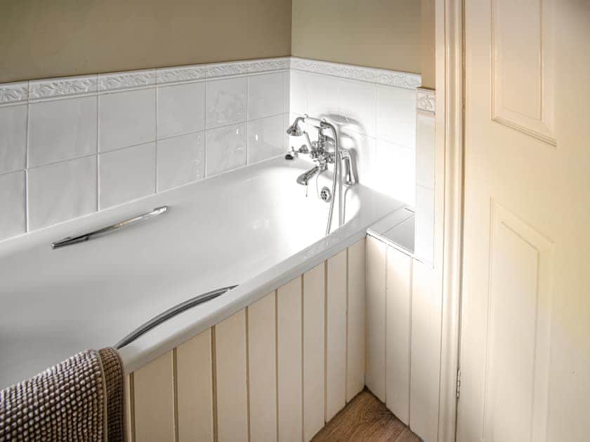 Bathroom | Stable Cottage, Belford