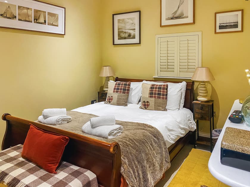 Double bedroom | Pebble Cottage, Aldeburgh