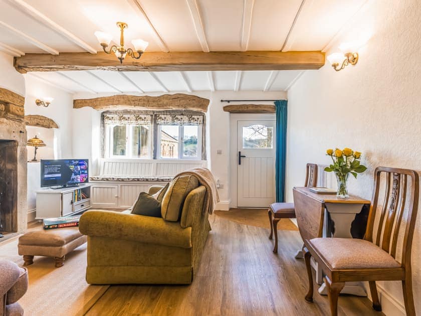 Living room/dining room | Lodge Farm Cottage, Haworth