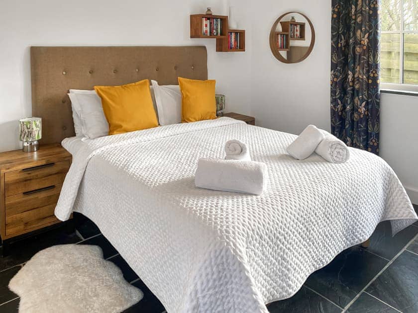 Double bedroom | The Milking Parlour, St Ives