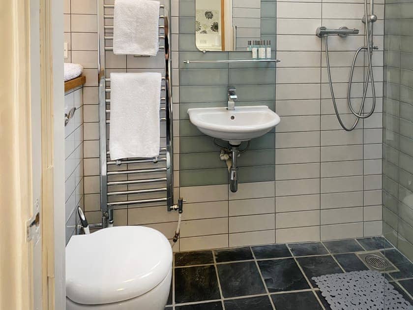Bathroom | The Milking Parlour, St Ives