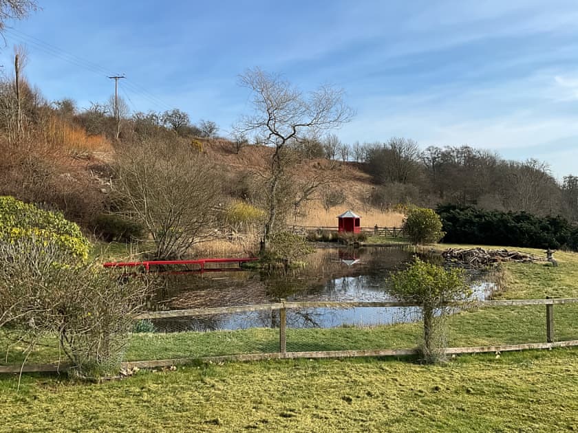 Garden and grounds | Wester Auchleuchrie, Memus, near Kirriemuir