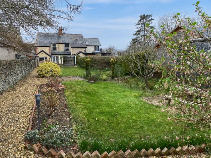 Garden | Bryn View Villa, Bryn Y Maen