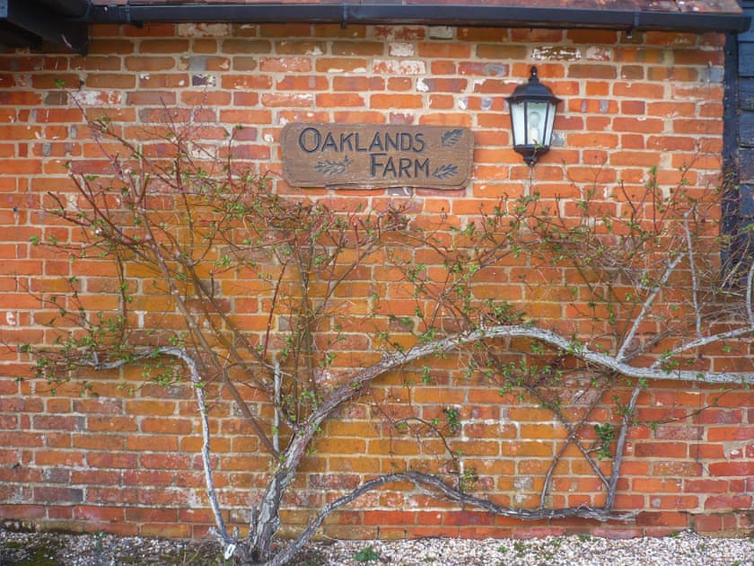 Exterior | Cottage 3 - Oaklands Farm, East Tytherley