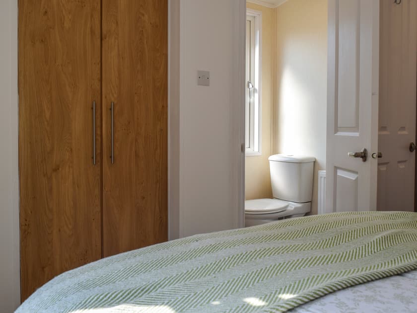 Double bedroom | Owl Lodge, Hartshorne