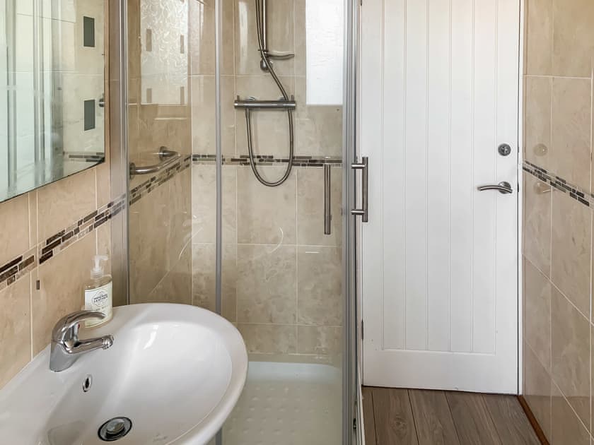 Bathroom | Auntie Mary’s, Sutton-In-Craven, near Skipton