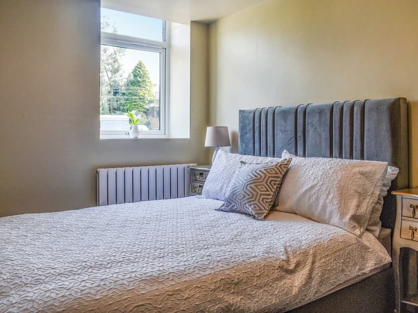 Double bedroom | Brun Cottage, Worsthorne