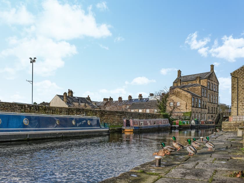 Surrounding area | Brun Cottage, Worsthorne